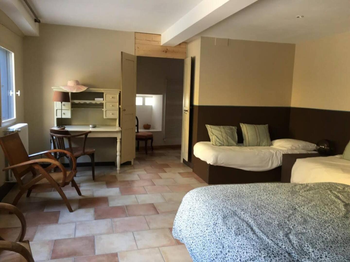 Lumineuse Et Spacieuse Maison Style Loft Saint-Amour-Bellevue Екстериор снимка